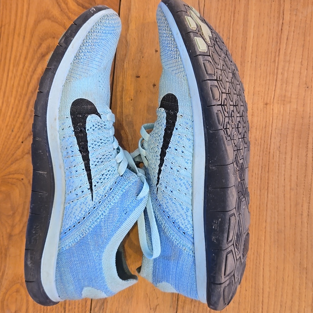 Nike Free Flyknit 4.0 Light Blue Size 8.5 Women's US - Picture 7 of 8